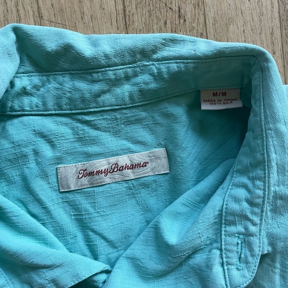 Tommy Bahama 100% silk vintage - Picture 2 of 11